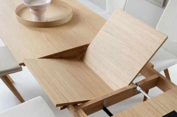 Aarhus spisebord i egetræ med / uden udtræksplader