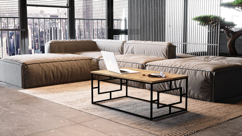 Sofabord i fyrretræsfarve med metal design