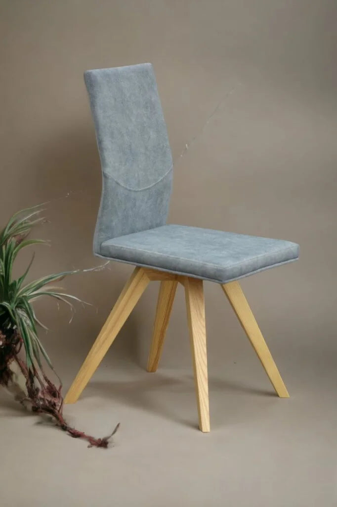 Vig spisebordsstol i egetræ med betrukket sæde - sæt af 2 stk.